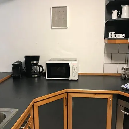Apartamento Zum Burgblick Burg Reuland Exterior foto