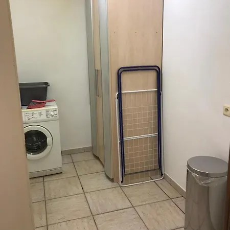 Apartamento Zum Burgblick Burg Reuland Exterior foto
